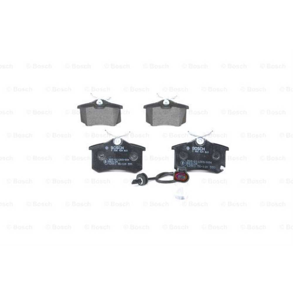 BOSCH Satz Bremsbeläge + Bremsscheiben Voll hinten für VW Polo 9N 9A4 9A2 9N2