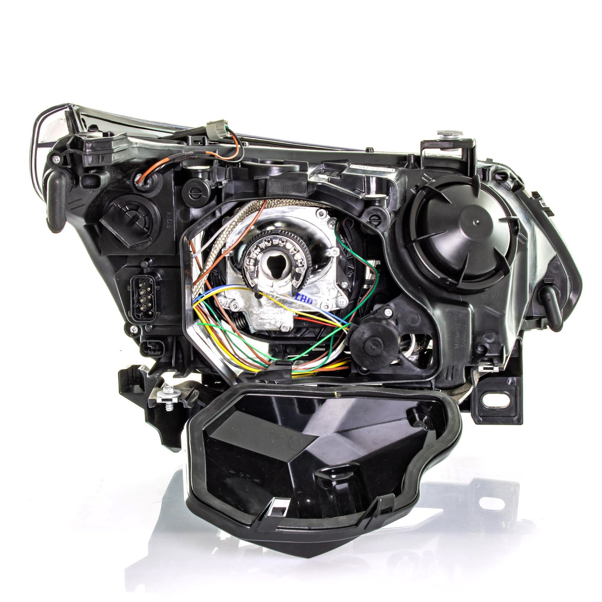 Scheinwerfer Xenon links für BMW 5-er E60 E61 Bj. 05-07 D1S/H7 inkl. Motor