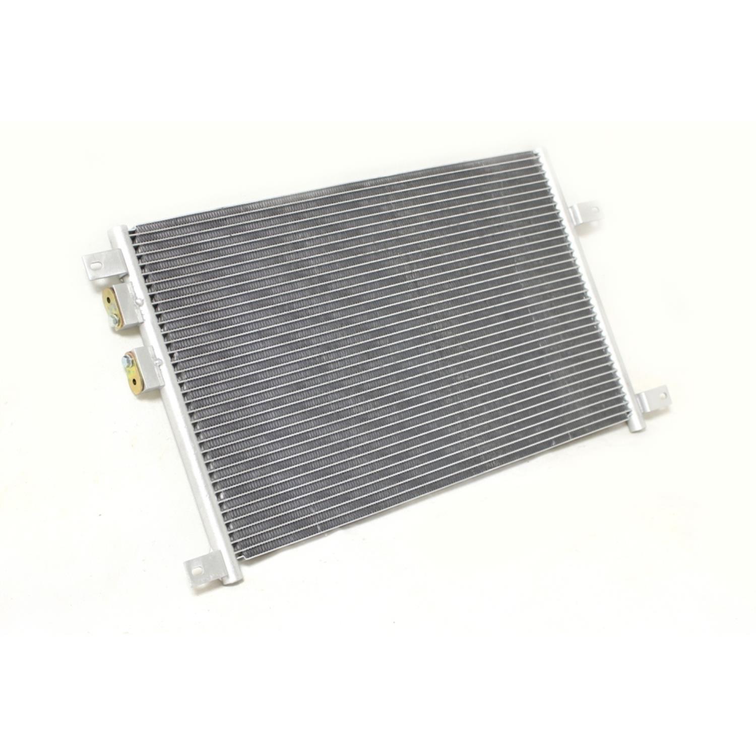 Kondensator Klimaanlage Klimakühler für Alfa Romeo 156 932_ 147 937