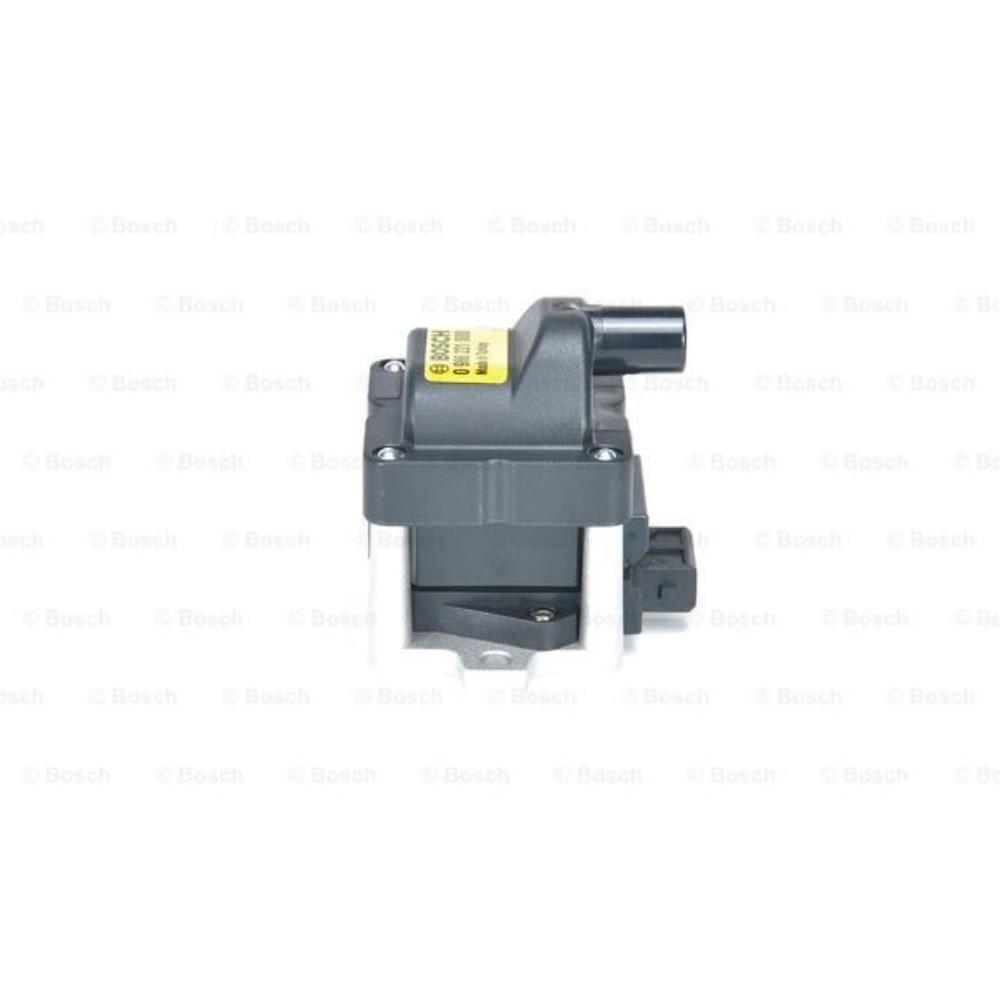 Zündspule 0 986 221 000 für Skoda Favorit Kasten/Kombi 135GK Octavia I Combi 1U5 6U1 Seat Alhambra 7V8 7V9 Inca 6K9 6K5