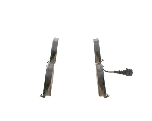 BOSCH Bremsbeläge vorne für VW Passat Variant Golf VII Skoda Octavia III Combi