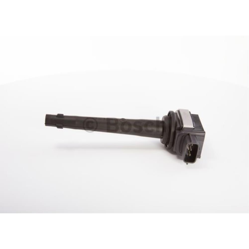 BOSCH Zündspule für Nissan Qashqai +2 I J10 JJ10 1.6 Note E11 NE11 C11 1.8