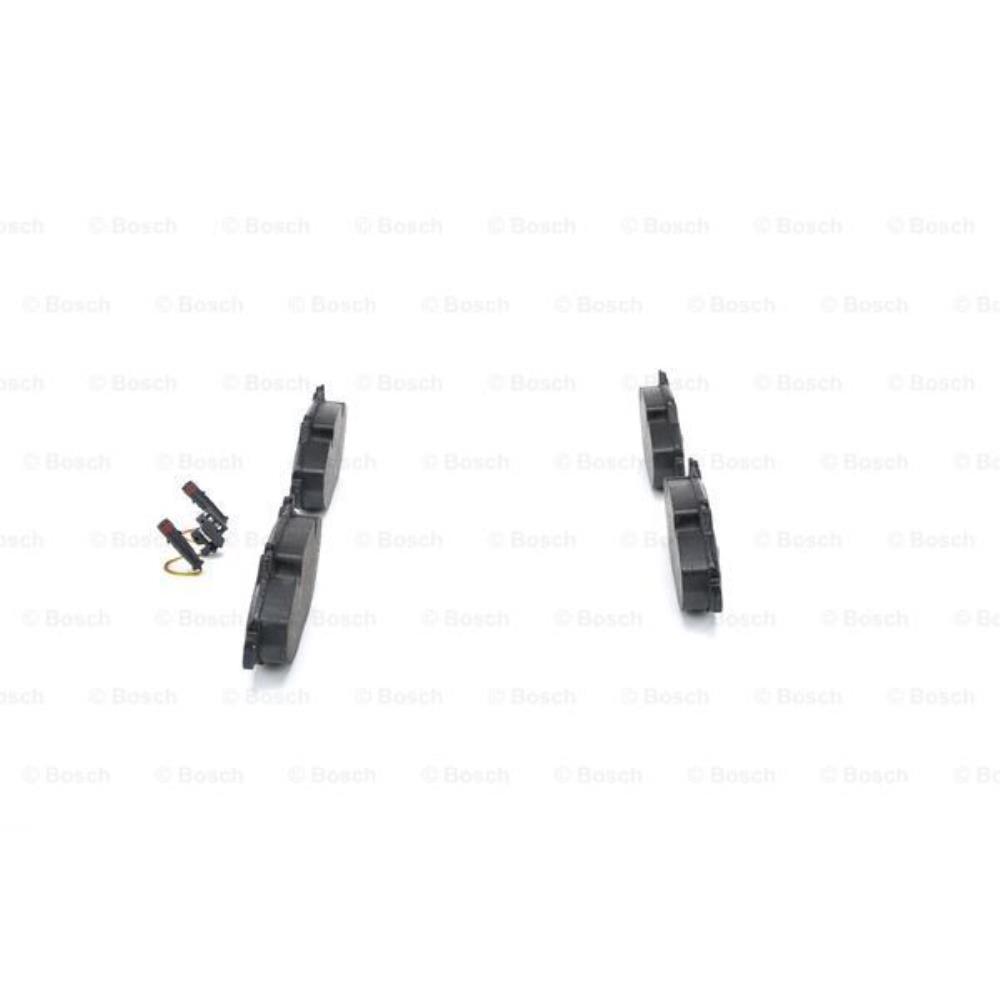 BOSCH Satz Bremsbeläge + Bremsscheiben belüftet vorne für Mercedes Vito/Mixto