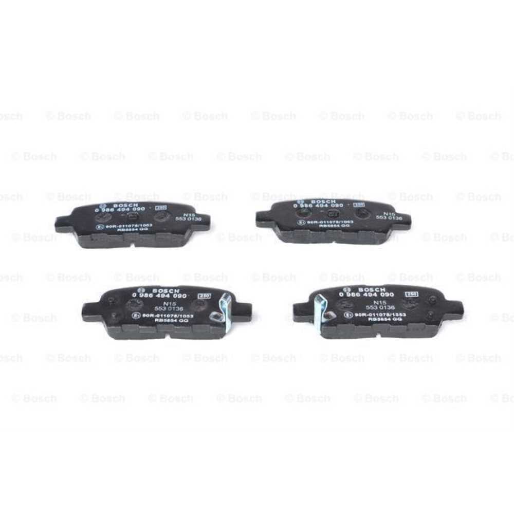 BOSCH Satz Bremsbeläge + Bremsscheiben belüftet hinten für Nissan Qashqai +2 I