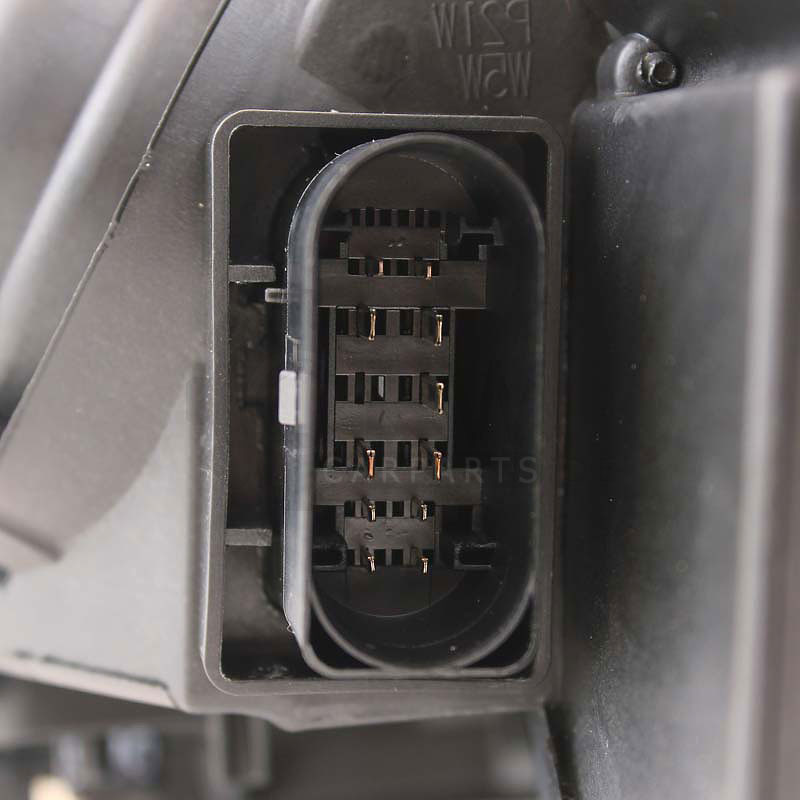 Xenon Scheinwerfer rechts für Audi A4 B7 Typ 8E Bj. 06-07 Limo/Avant  weiß