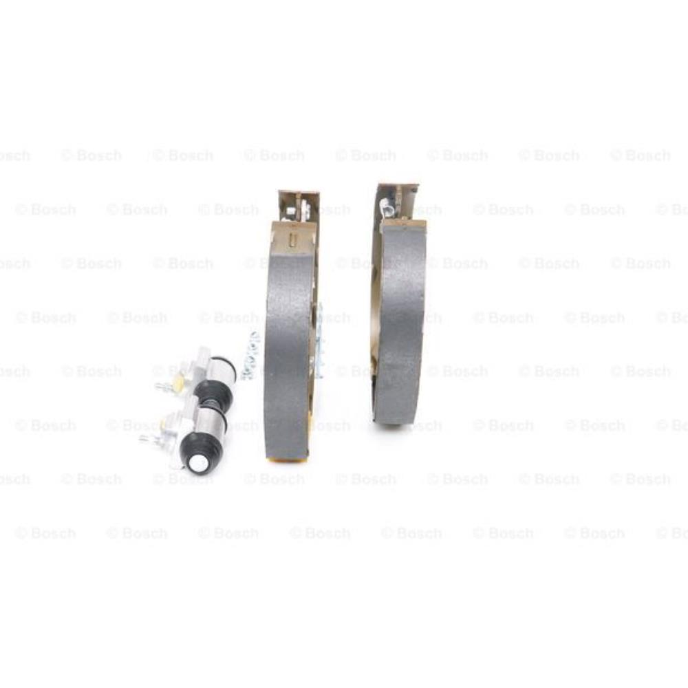 BOSCH Bremsbackensatz Hinterachse passend für Smart Fortwo Cabrio 451 1.0