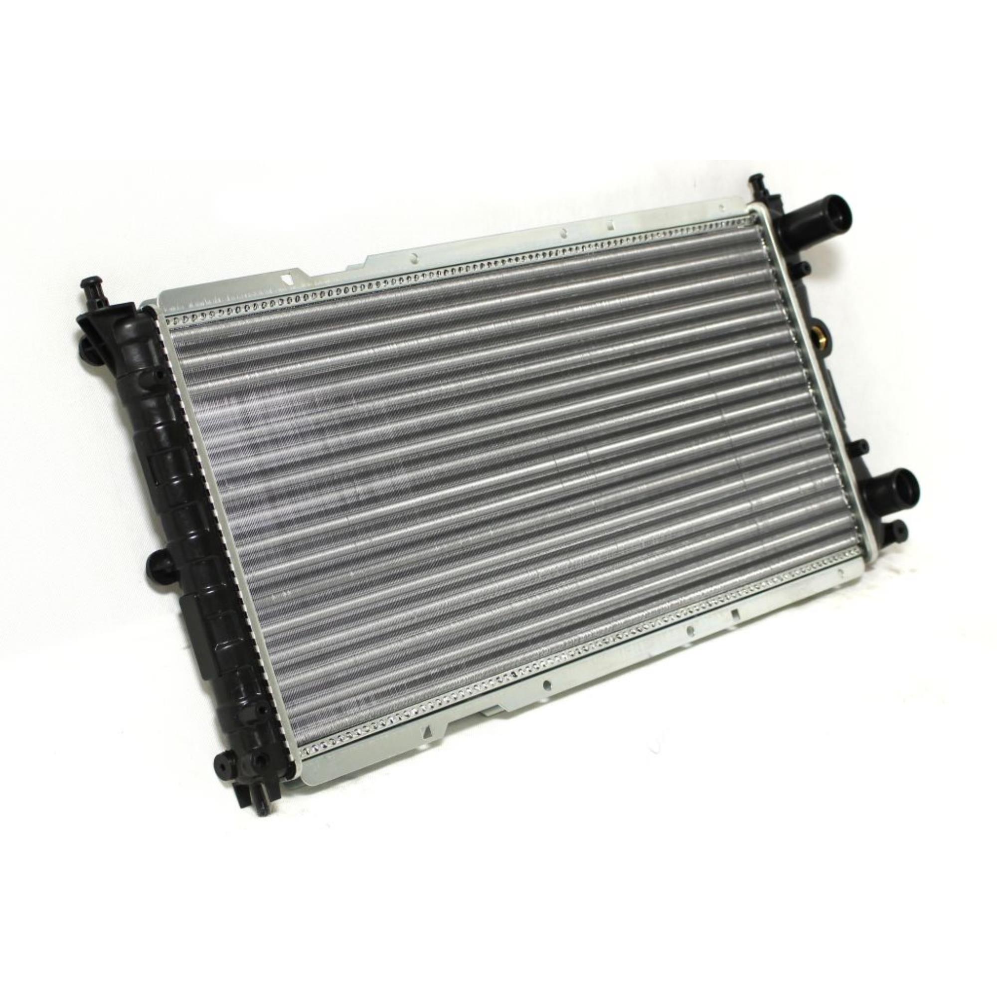 Kühler Wasserkühler Motorkühler Aluminium für Fiat Punto Van 176L 1.7 D