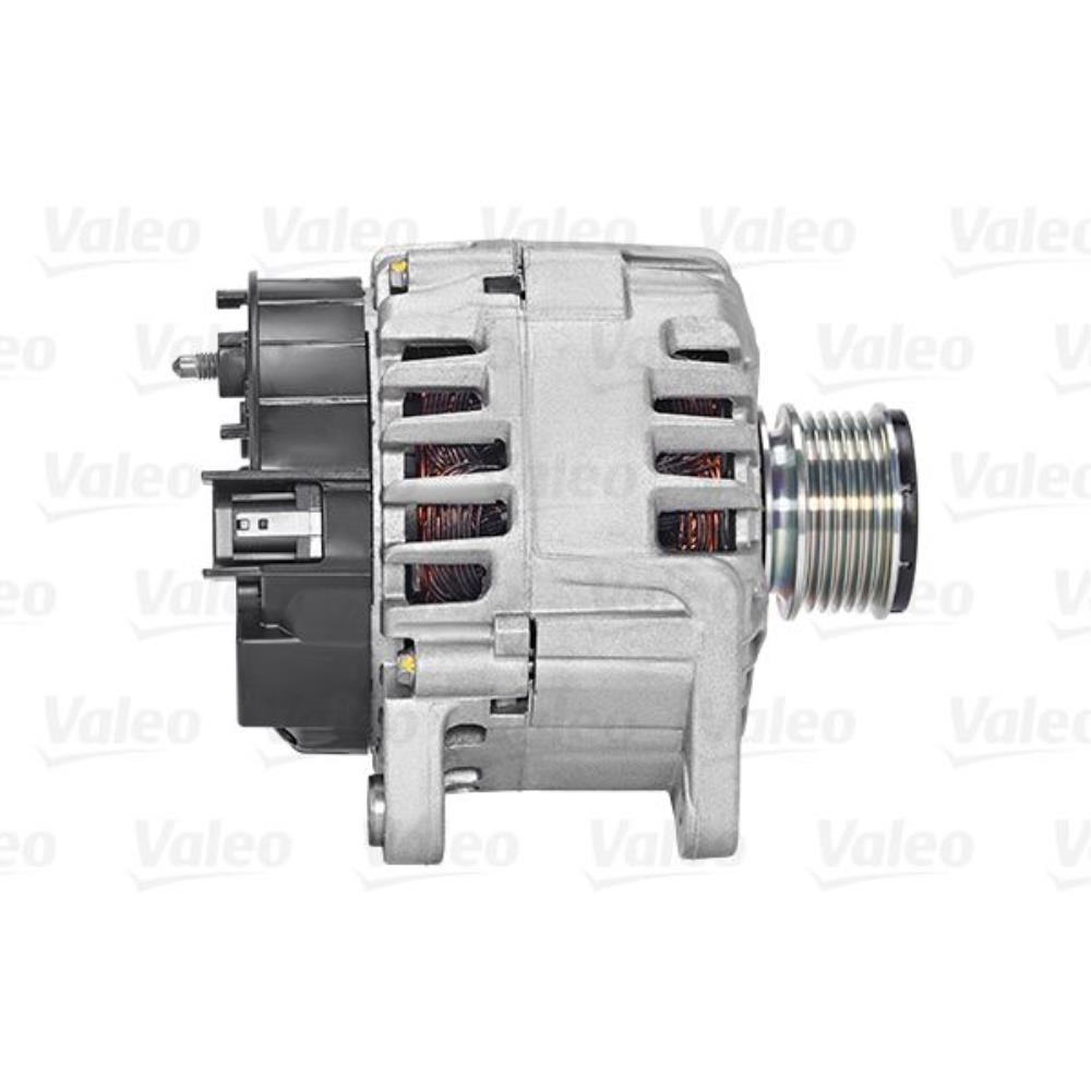 VALEO Generator Lichtmaschine 150A 14V für Renault Clio III Kasten Dacia Logan