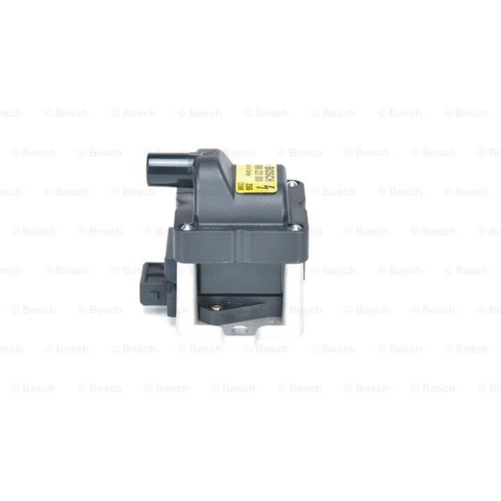 Zündspule 0 986 221 000 für Skoda Favorit Kasten/Kombi 135GK Octavia I Combi 1U5 6U1 Seat Alhambra 7V8 7V9 Inca 6K9 6K5