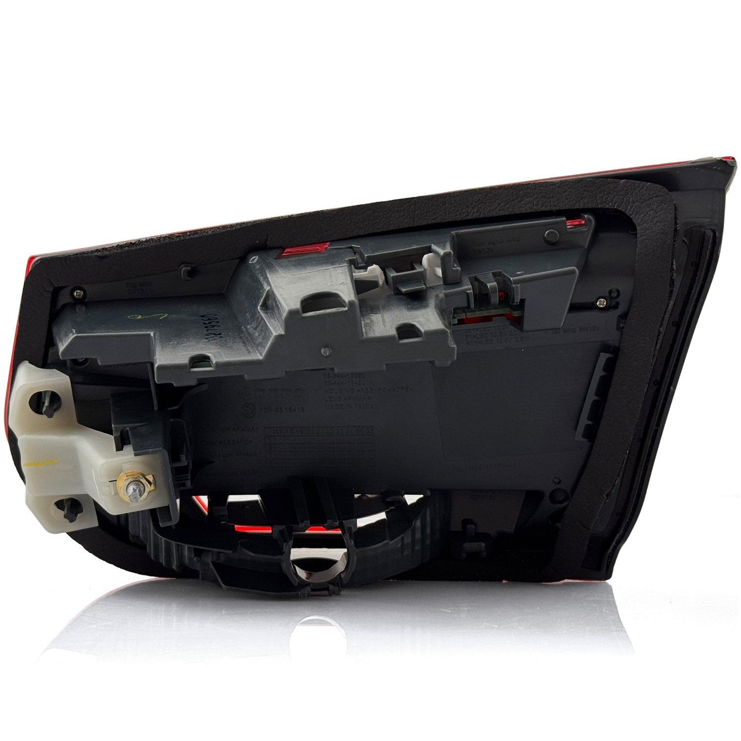 Rückleuchte Heckleuchte links innerer Teil für BMW 3er Touring F31 F30 F80 F35