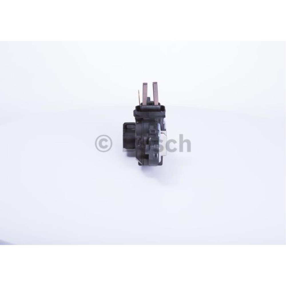 BOSCH Generatorregler passend für Peugeot 308 SW I 4E_ 4H_ 1.6 16V