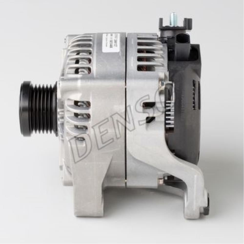 DENSO Generator Lichtmaschine 210A 14V für BMW Z4 Roadster 3er Touring