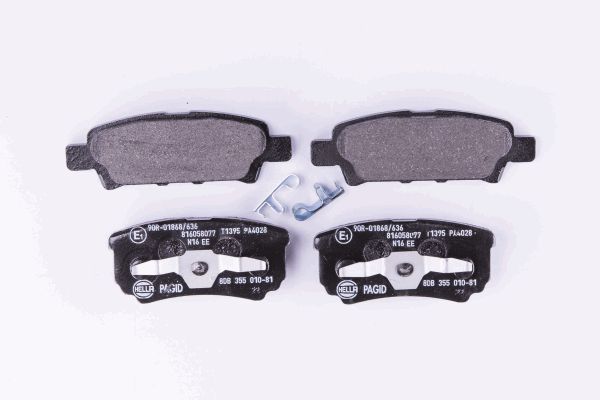 HELLA PAGID Bremsbeläge hinten für Mitsubishi Lancer VII Jeep Patriot Compass