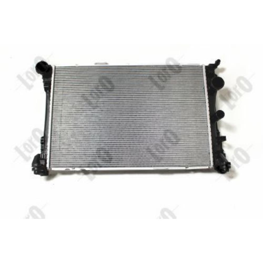 Kühler Wasserkühler Motorkühler 640x439x32 für Mercedes-Benz C-Klasse T-Model