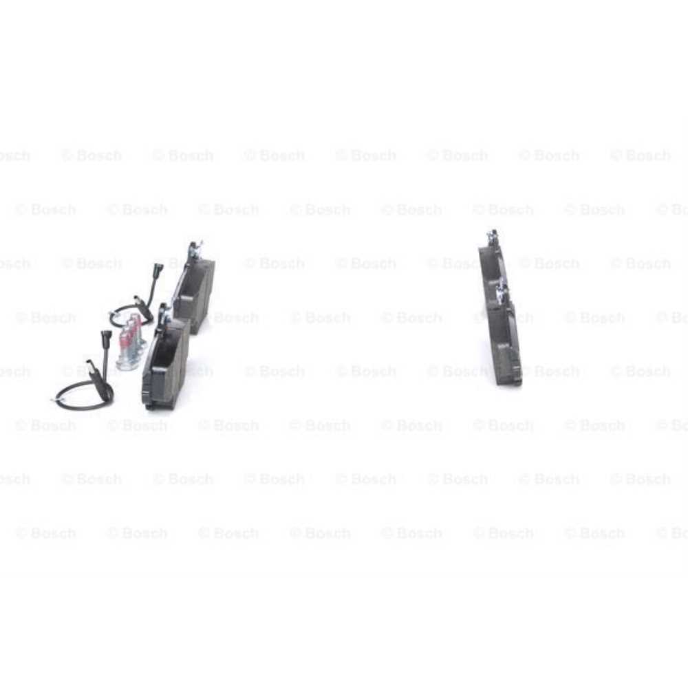 BOSCH Satz Bremsbeläge + Bremsscheiben Voll vorne für Dacia Logan MCV KS 